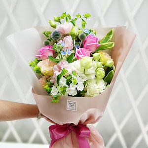 장미 혼합 꽃다발  핑크톤 여자친구 생일 선물
